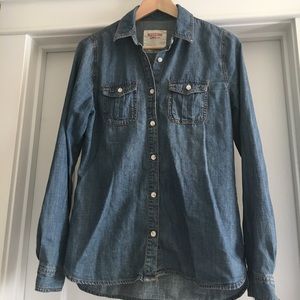 Mossimo Denim Button Up Long Sleeved Shirt