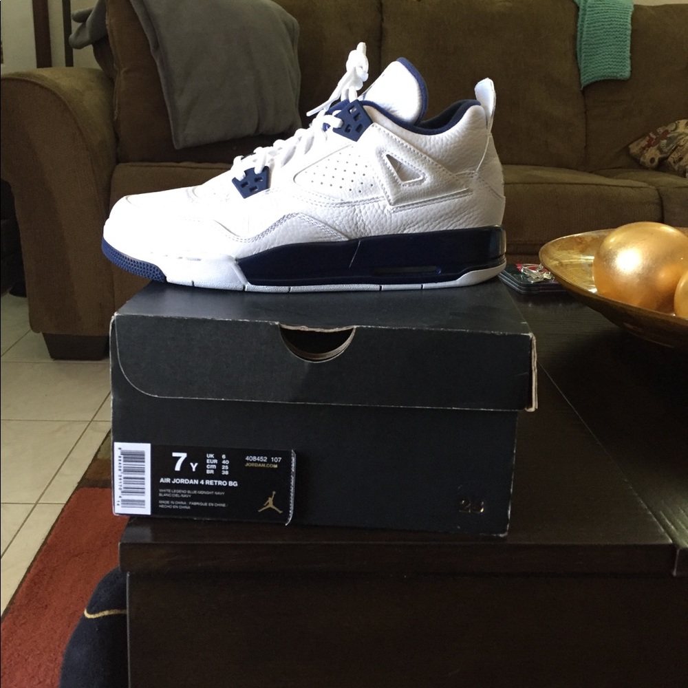 Jordan retro 4