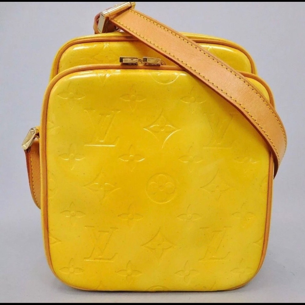 Authentic Louis Vuitton Vernis Wooster