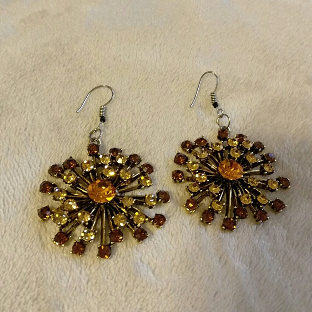 Beautiful gold and brown earrings