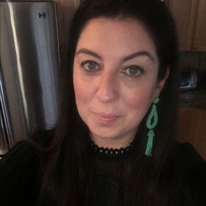 Meet your Posher, Brooke