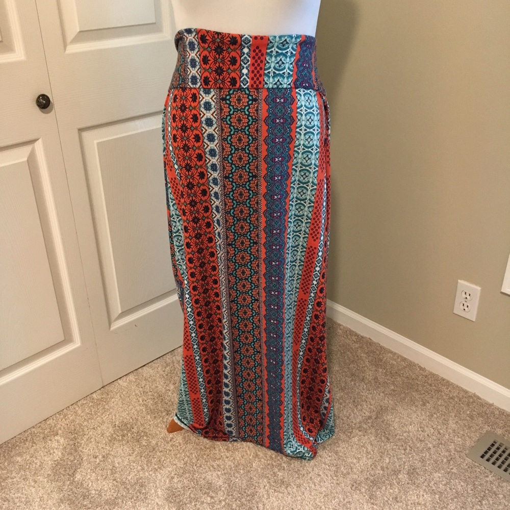 Boho print knit maxi skirt
