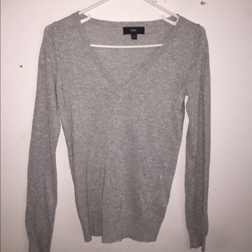 Grey sweater