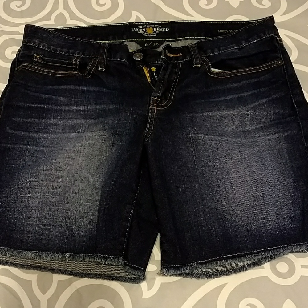 Lucky - abbey style jean shorts