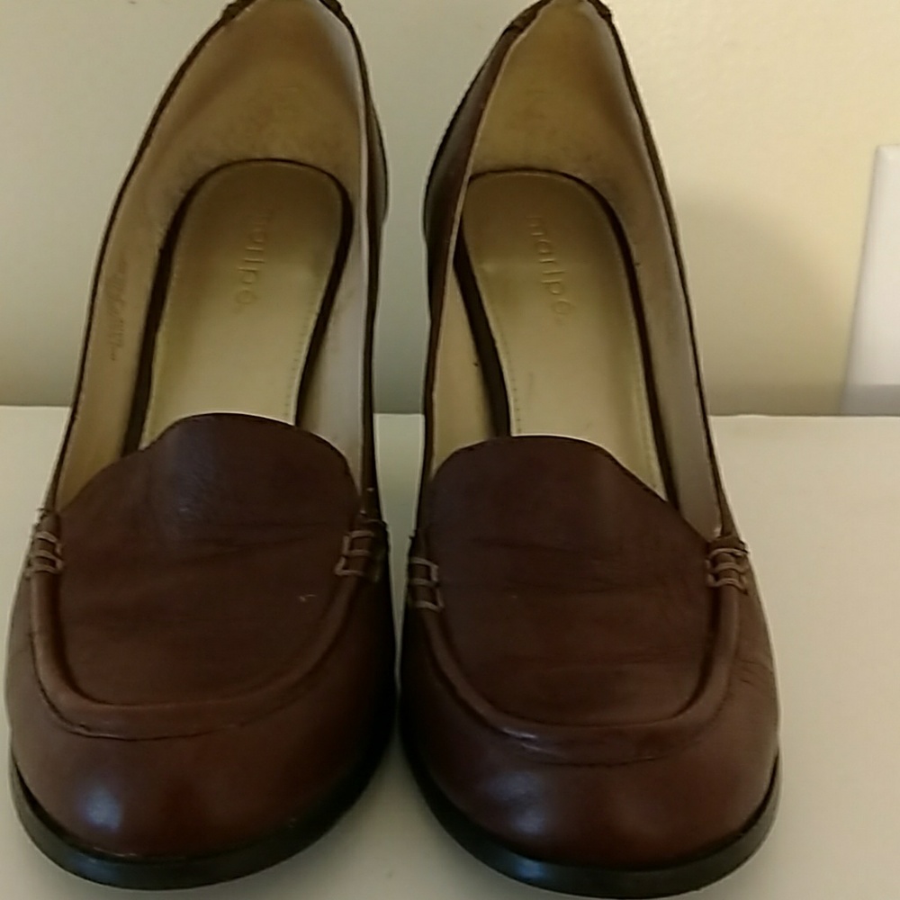 Marioe brown casual heeled work shoes