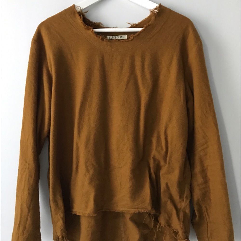 Black Crane Top