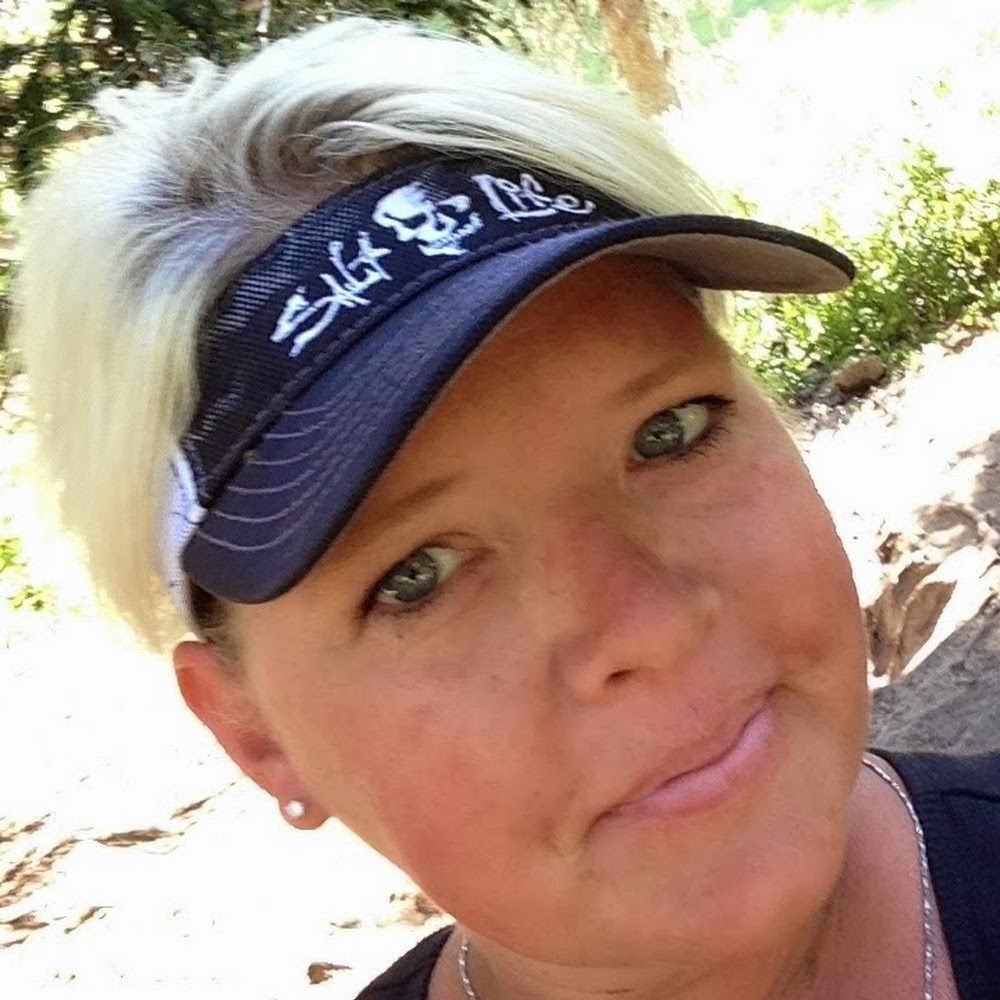 Meet your Posher, Debbi leann