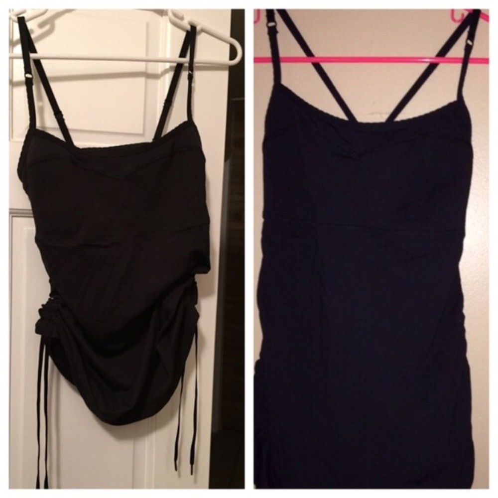 Lululemon black top size 6
