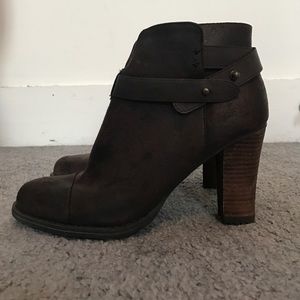 Brown Booties - Crown Vintage