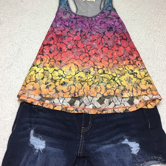 Rainbow Floral Top - Picture 2 of 4