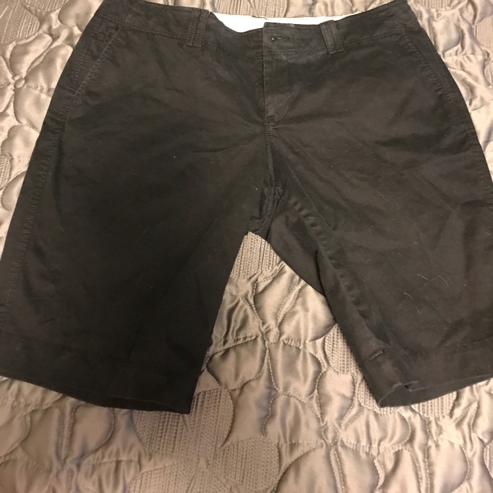 Black old navy shorts
