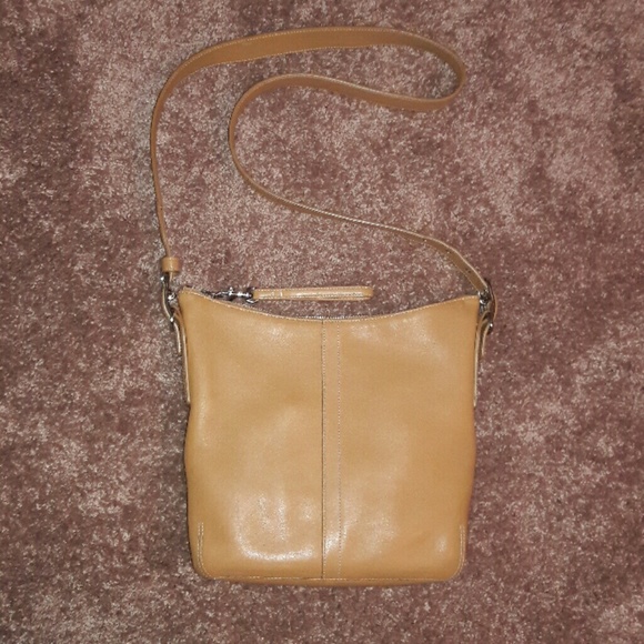 Coach Handbags - 🌟Final Price Drop🌟 Coach crossbody