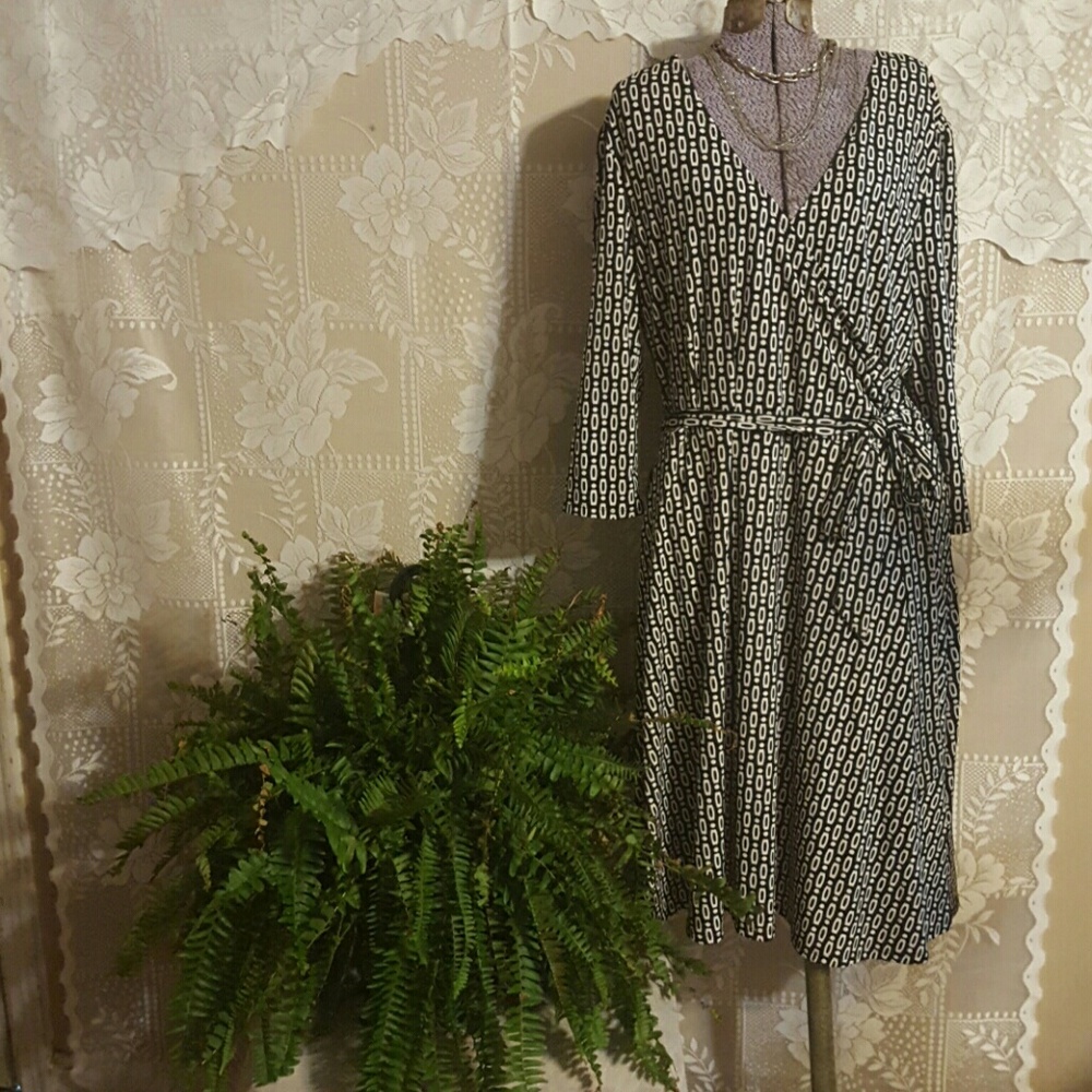 Sexy wrap Dress by Apt9 size XL