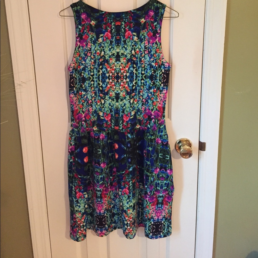 Gorgeous & Colorful Cynthia Rowley Dress