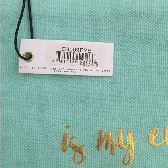 8 Oak Lane Makeup Pouch - Picture 2 of 3