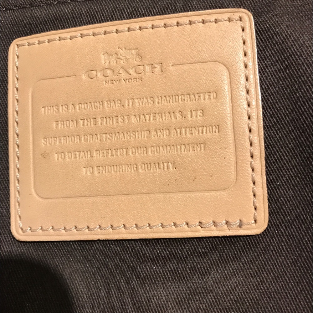 Coach - Picture 4 of 4