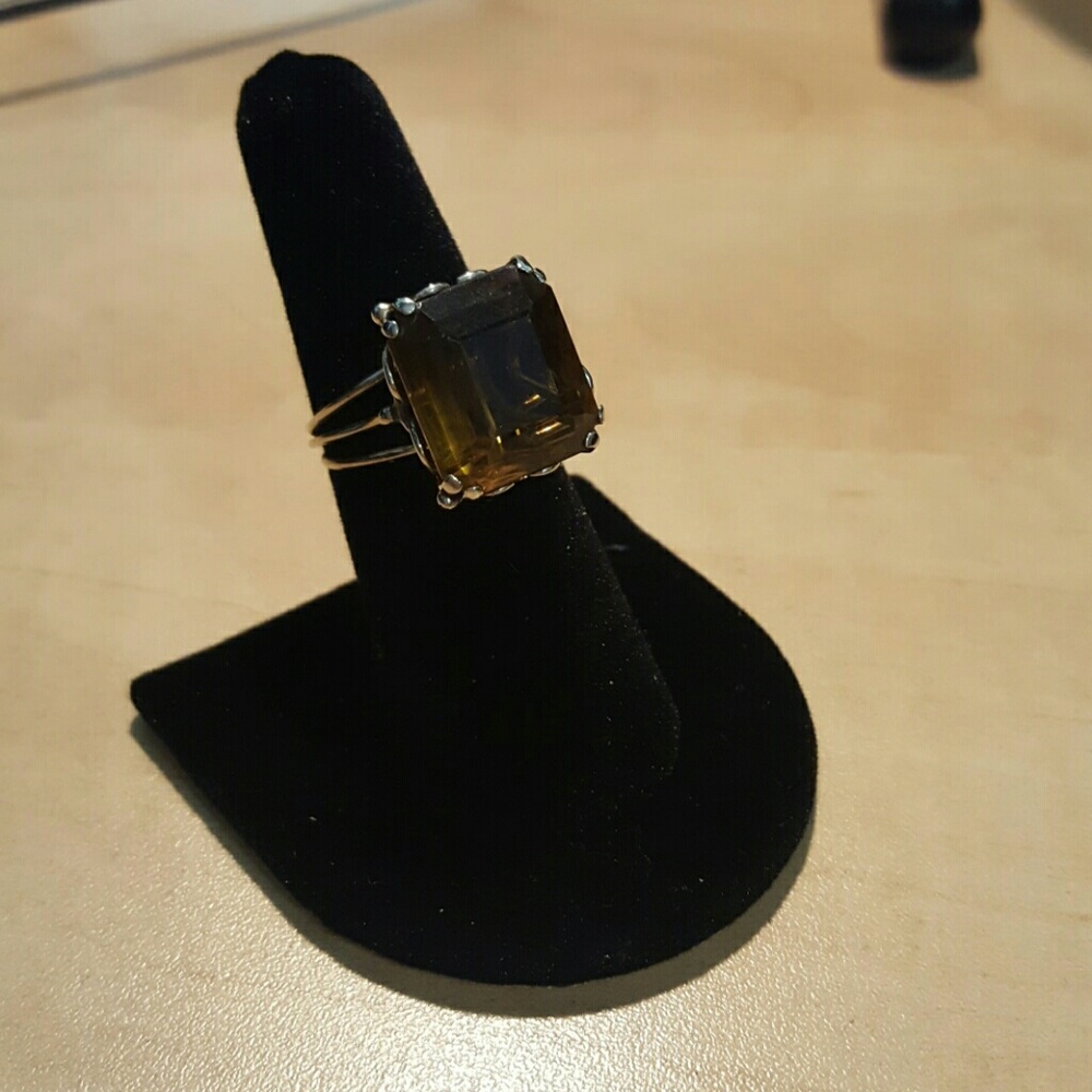 Brown large gemstone ring. Size 8