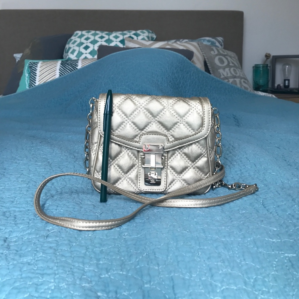 Champagne Clutch