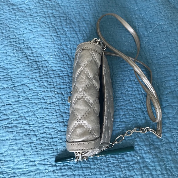 Champagne Clutch - Picture 3 of 4