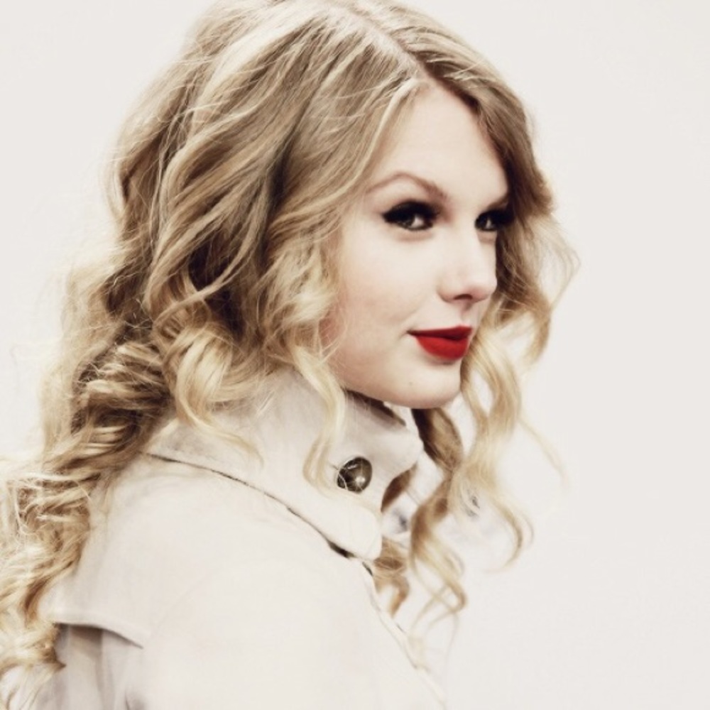 Meet your Posher, Abigail