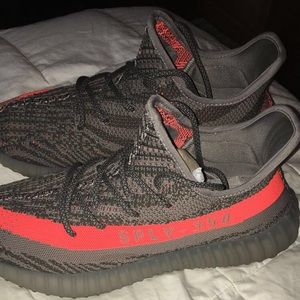 Yeezy 350 v2 boost