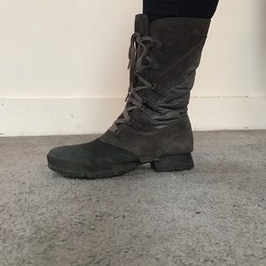 Women's Size 10.5 North Face winter boots