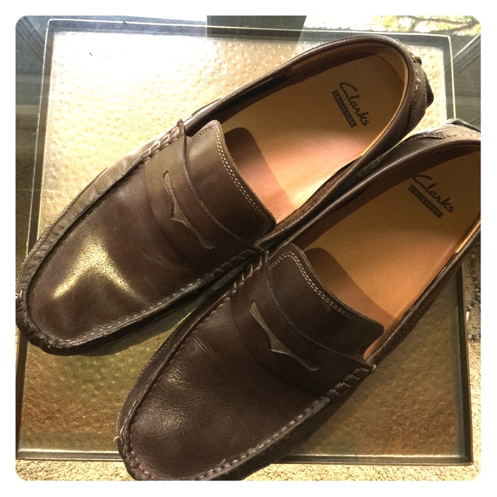 CLARKS Ashmont Way Leather Loafer
