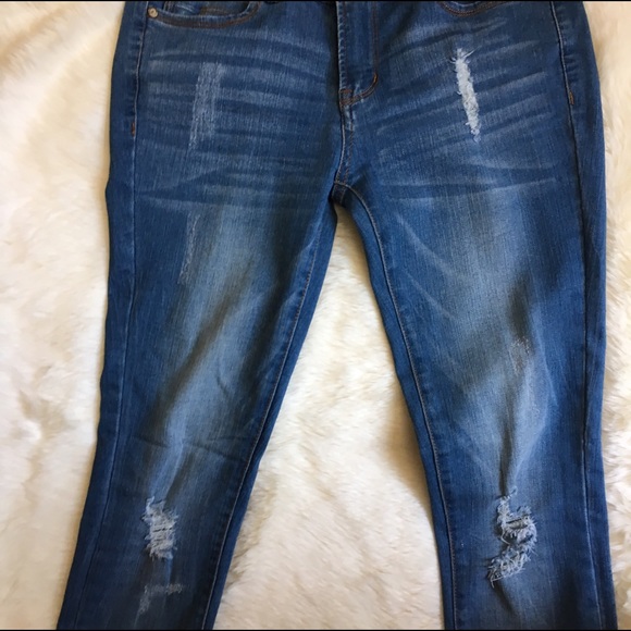 STONED • Destroyed Denim Skinny Jeans - Picture 7 of 8