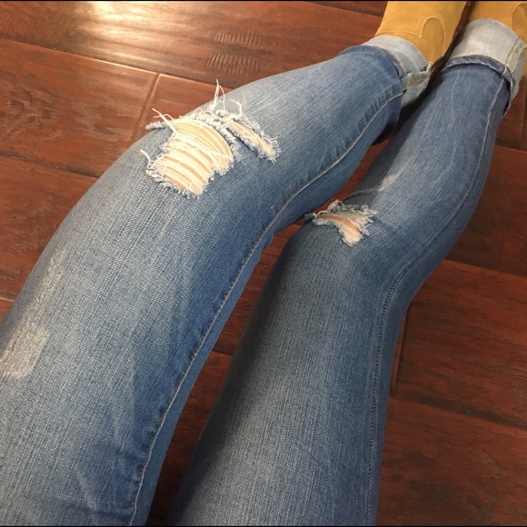 STONED • Destroyed Denim Skinny Jeans - Picture 5 of 8