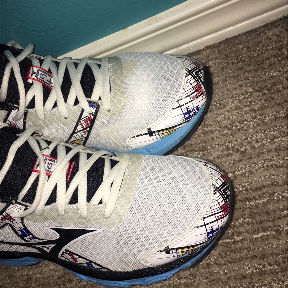 Mizuno shoes