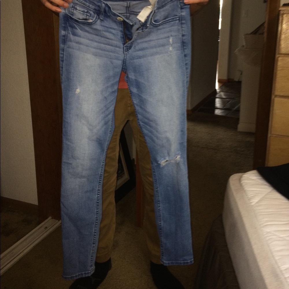 Hollister jeans!!