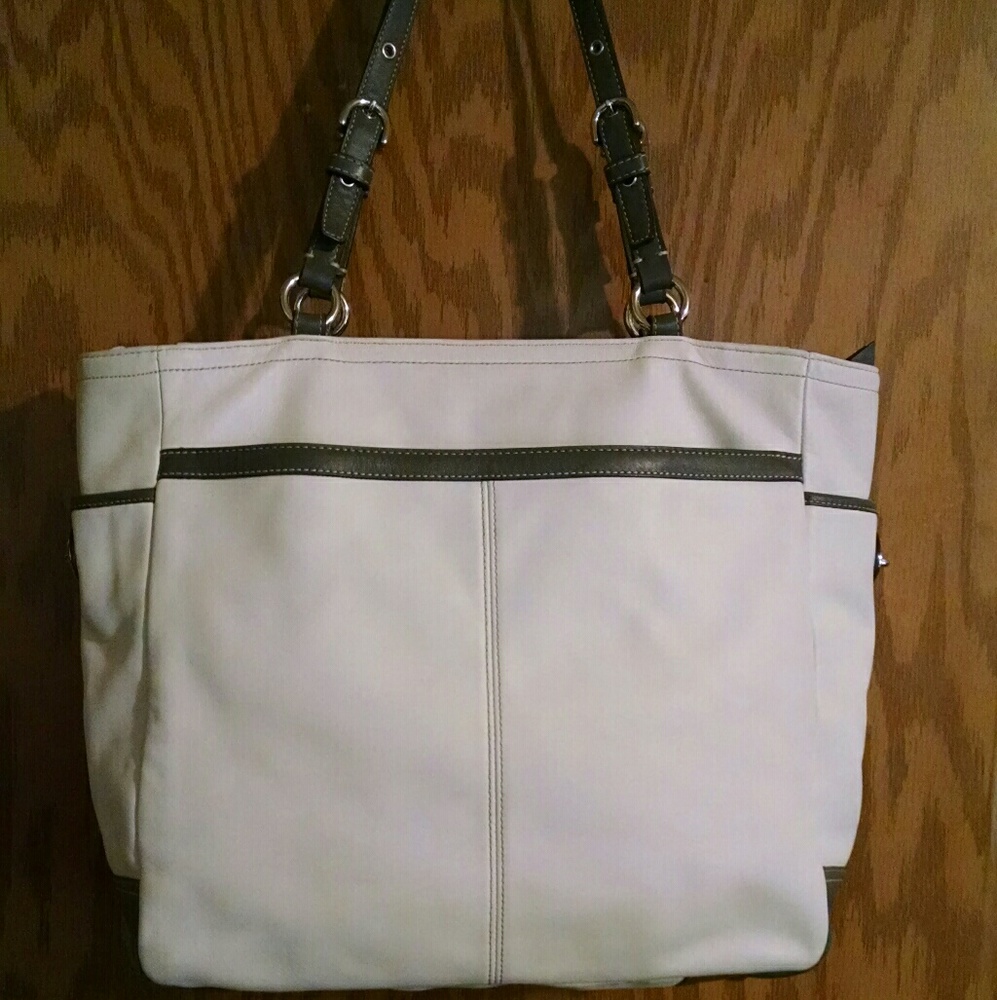 Coach Ivory/Gray Leather Tote - Picture 2 of 8