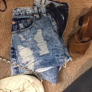 Forever 21 high waisted acid washed shorts size S