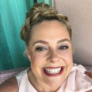 Meet your Posher, Lindsay