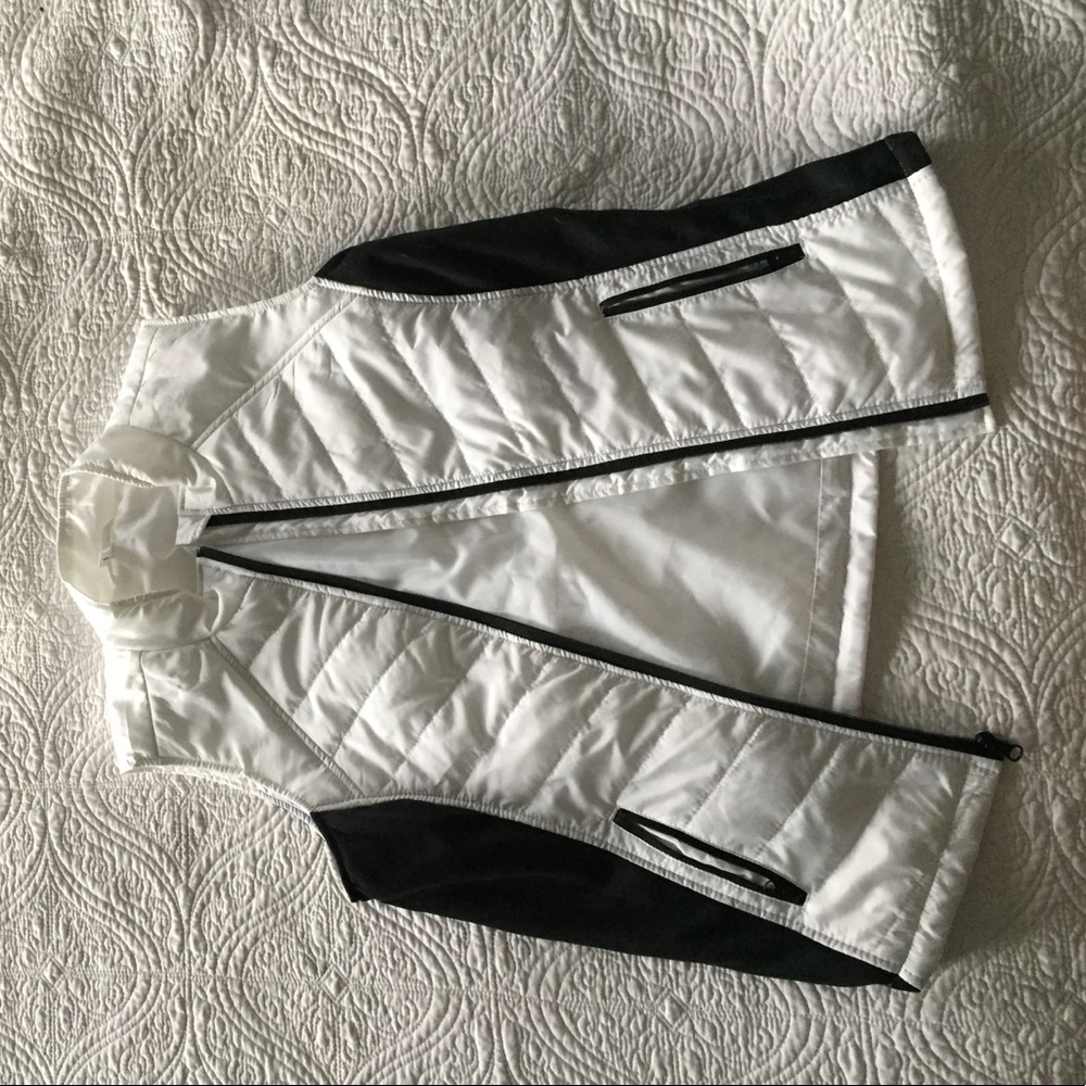 Light weight vest