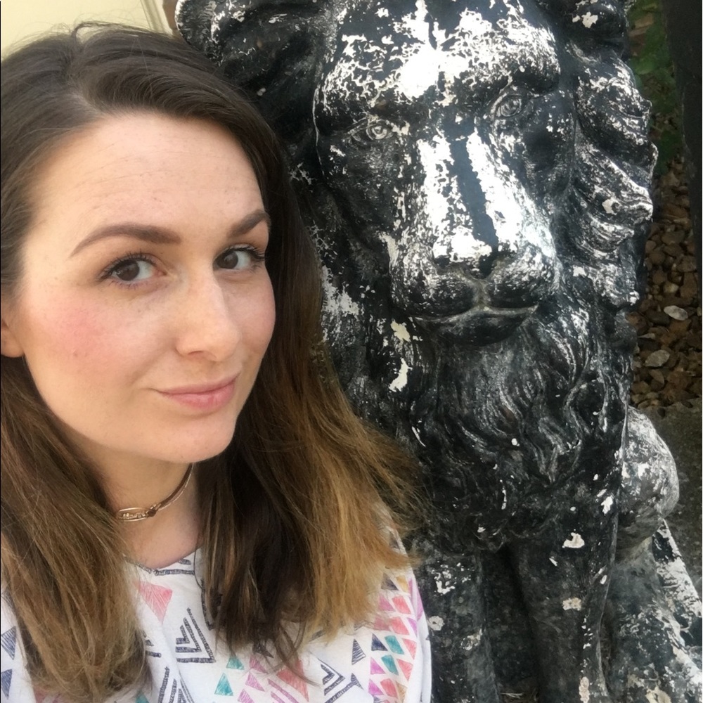 Meet your Posher, Amber