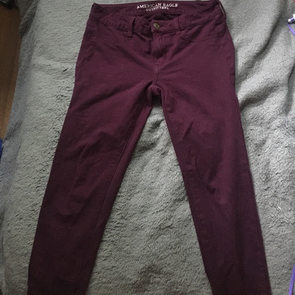 American eagle burgundy jeggings