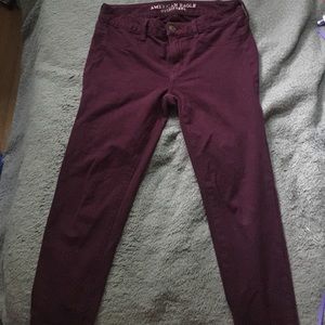 American eagle burgundy jeggings