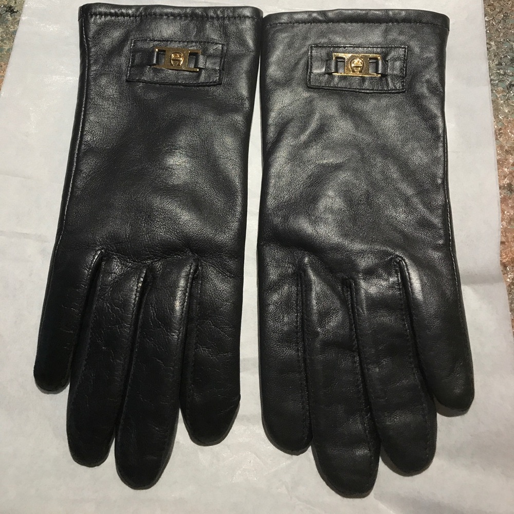 Gloves