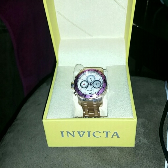 Invicta women\'s watch