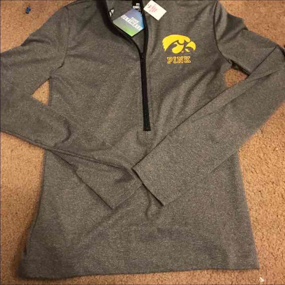ISO looking for this small Victoria secret Iowa
