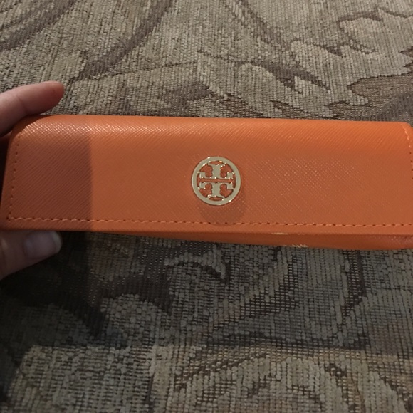 Tory Burch Accessories - Tory Butch Sunglasses Case
