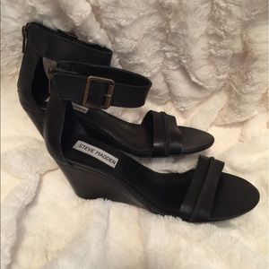 Steve Madden Wedges