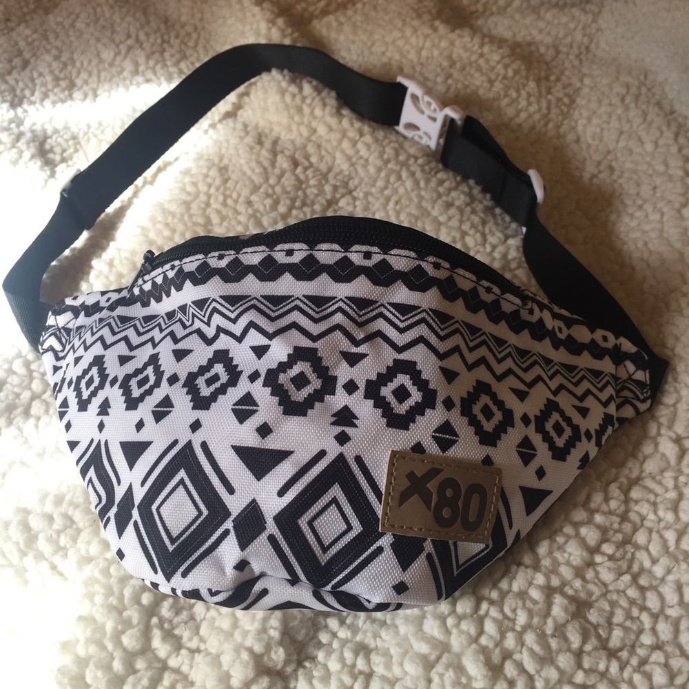 ❌SOLD ❌Tribal Print Festival Fanny Pack