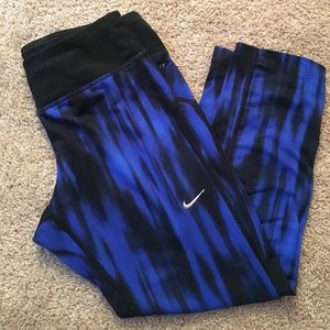 Nike Crops