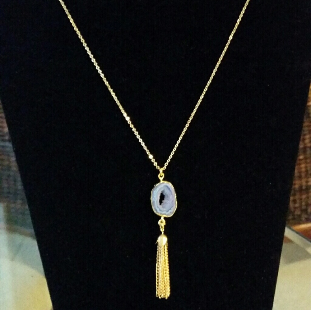 24k Gold electroplated blue agate tassel necklace - Picture 3 of 4