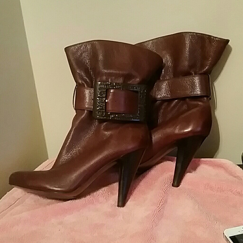 Dress boots