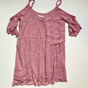 Cold shoulder top