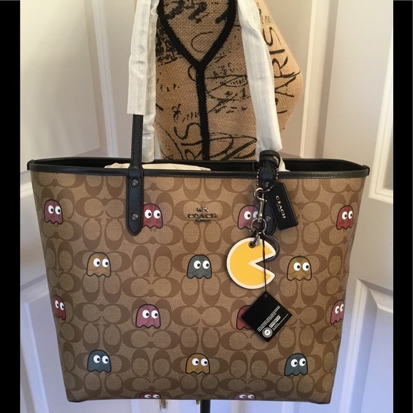 pacman coach tote