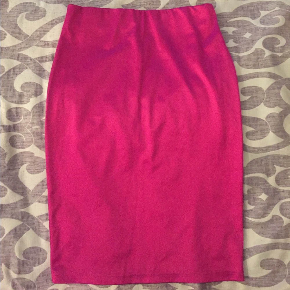Magenta pencil skirt